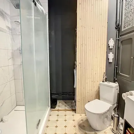 T3 Centre Historique, 90m2, Clim, Terrasse, 4 Pers Avignon