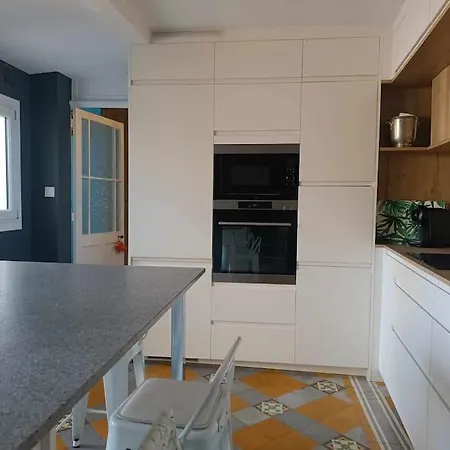 T3 Centre Historique, 90m2, Clim, Terrasse, 4 Pers Apartment *